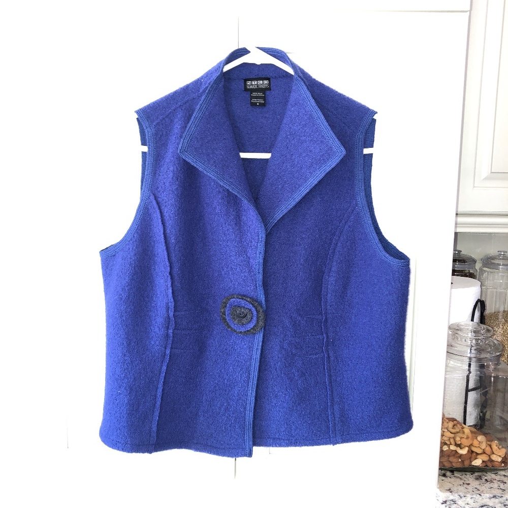 Nomadic Traders Cute Wool Vest Small Electric Blue